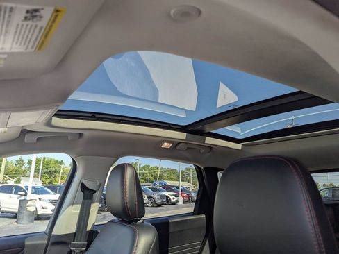 Used 2022 Ford Escape SEL w/ SEL Stealth AWD Package image 22