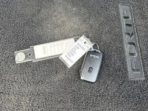 Certified 2024 Kia Forte GT-Line image 29