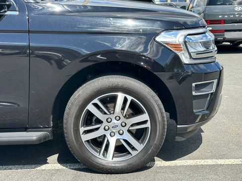 Used 2024 Ford Expedition Max Limited AWD/4WD image 46