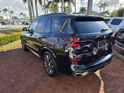 Used 2024 BMW X5 xDrive40i w/ M Sport Package image 4