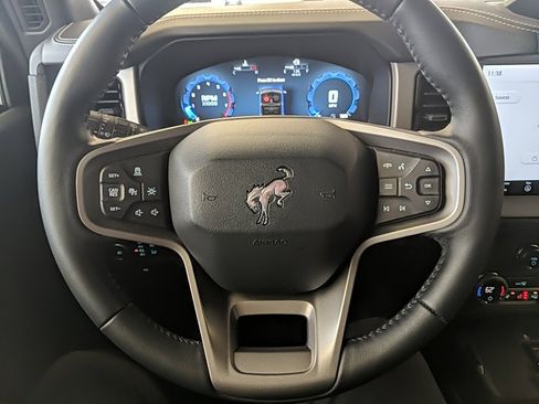 Certified 2025 Ford Bronco Outer Banks image 14