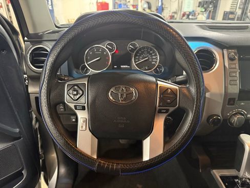 Used 2014 Toyota Tundra SR5 w/ TRD Off Road Package image 22