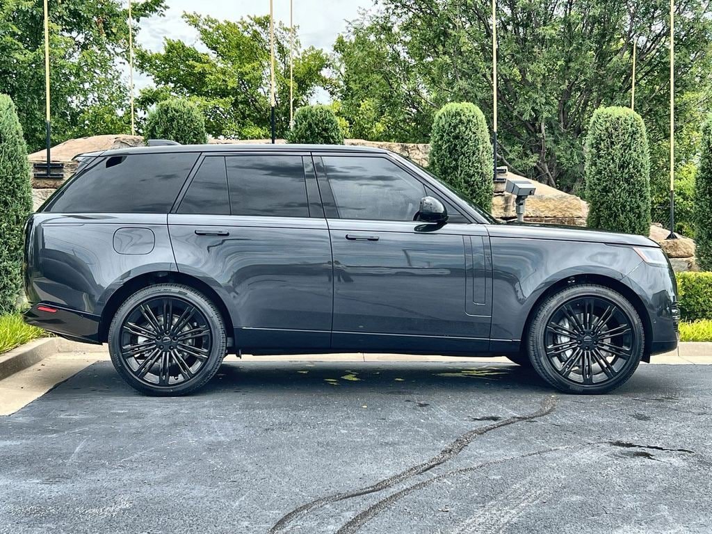 New 2026 Land Rover Range Rover SE AWD/4WD image 6