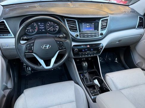 Used 2017 Hyundai Tucson Value FWD image 27