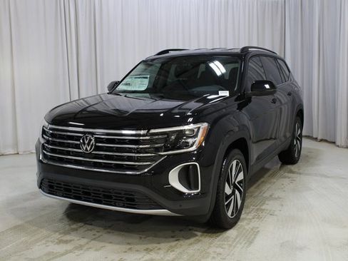 New 2026 Volkswagen Atlas SE image 34