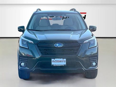 Used 2024 Subaru Forester Limited image 2