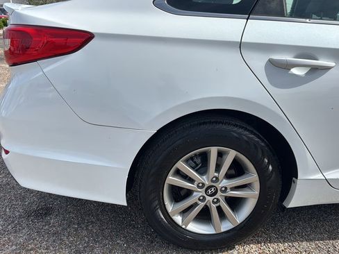 Used 2017 Hyundai Sonata SE image 19