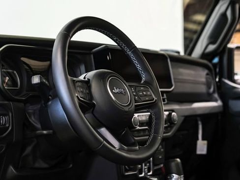 Used 2024 Jeep Wrangler Unlimited Sport image 51