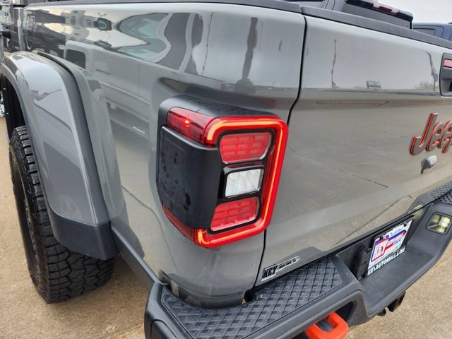 Used 2022 Jeep Gladiator Mojave w/ LED Lighting Group AWD/4WD image 5