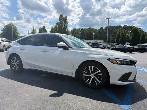 Used 2023 Honda Civic LX image 4