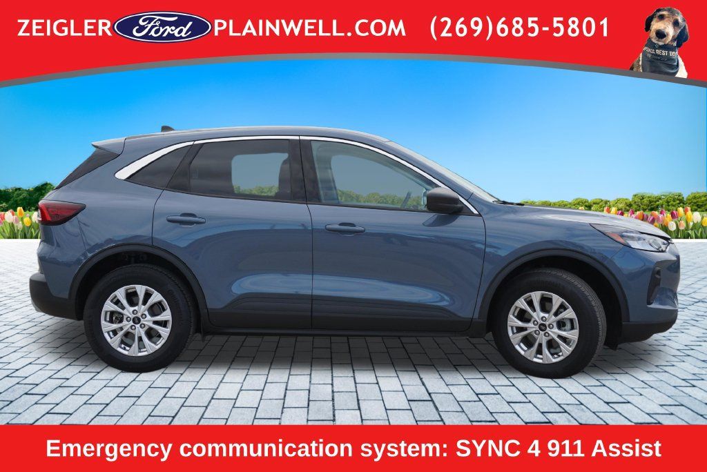 Used 2023 Ford Escape Active AWD/4WD image 6