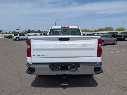 Certified 2025 Chevrolet Silverado 1500 W/T image 4