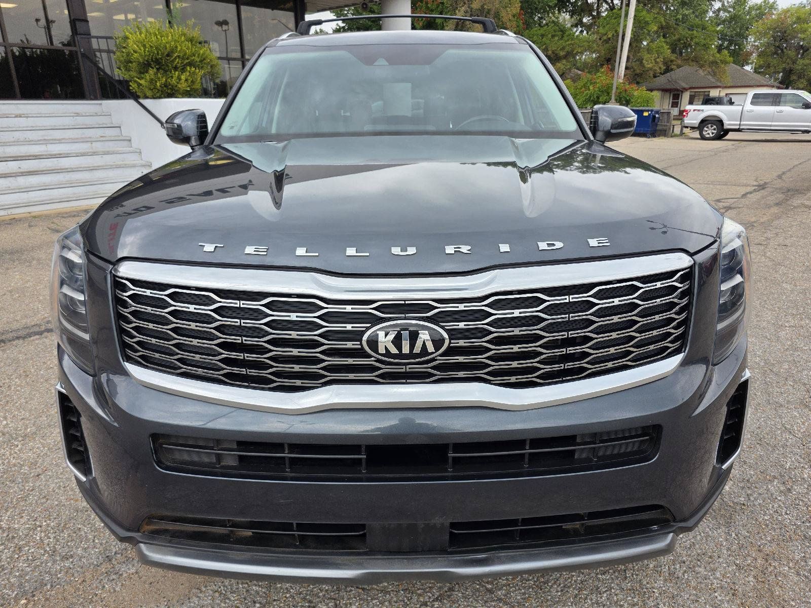 Used 2021 Kia Telluride EX w/ EX Premium Package FWD image 2