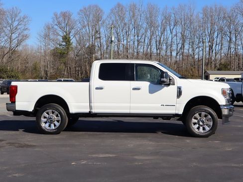 Used 2022 Ford F250 Platinum image 8