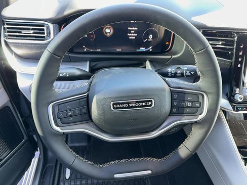 New 2026 Jeep Grand Wagoneer L Limited AWD/4WD image 13