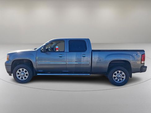 Used 2012 GMC Sierra 3500 Denali image 6