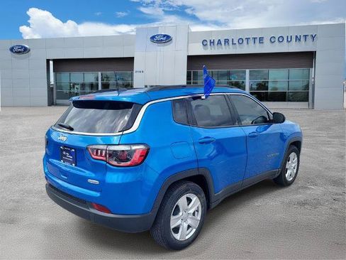 Used 2022 Jeep Compass Latitude w/ Convenience Group FWD image 6
