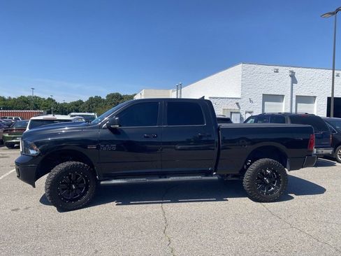 Used 2018 RAM 1500 Big Horn AWD/4WD image 3