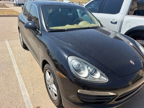 Used 2011 Porsche Cayenne S AWD/4WD image 4