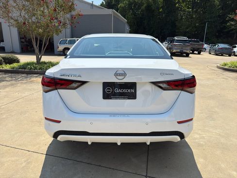 New 2025 Nissan Sentra S image 5