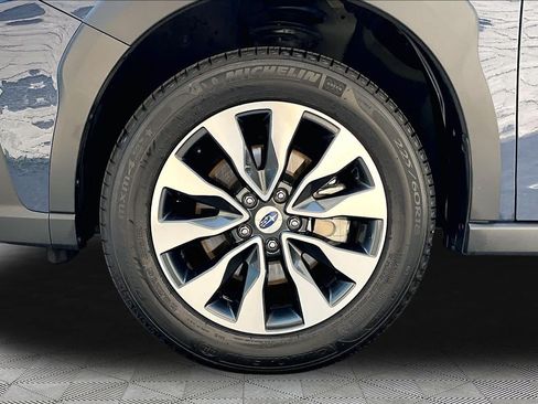 Used 2023 Subaru Outback Touring XT AWD/4WD image 11