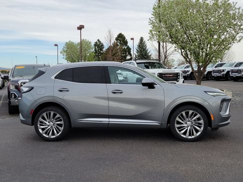 New 2026 Buick Envision Avenir AWD/4WD image 2