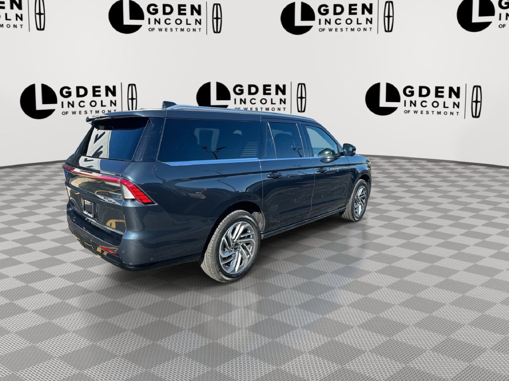 Used 2025 Lincoln Navigator L Reserve AWD/4WD image 8