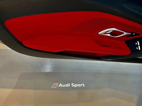 Used 2022 Audi R8 V10 performance image 21