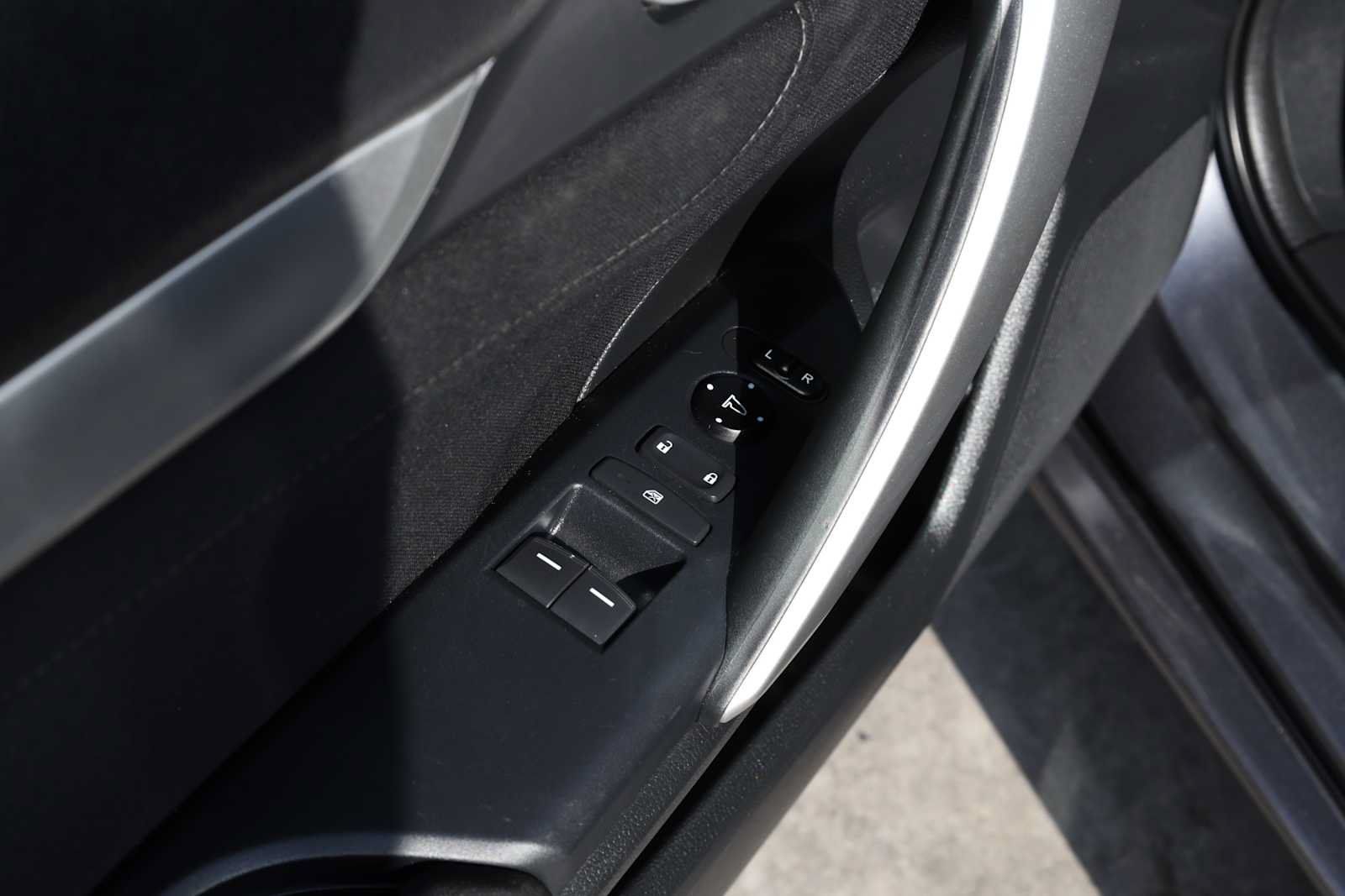 Used 2019 Honda Civic EX image 36