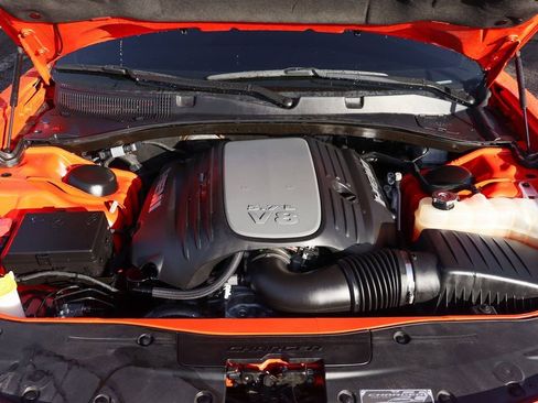 Used 2023 Dodge Charger R/T w/ Harman/Kardon Audio Group image 10