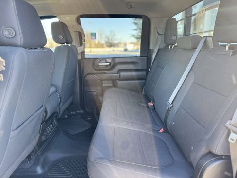 Used 2022 Chevrolet Silverado 2500 LT w/ Convenience Package image 25
