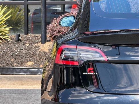 Used 2019 Tesla Model 3 Long Range AWD/4WD image 15