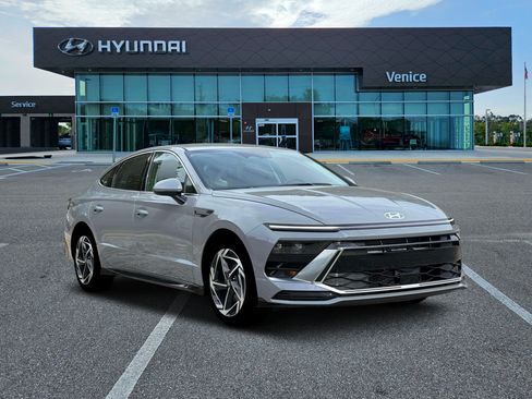 New 2026 Hyundai Sonata SEL FWD image 30