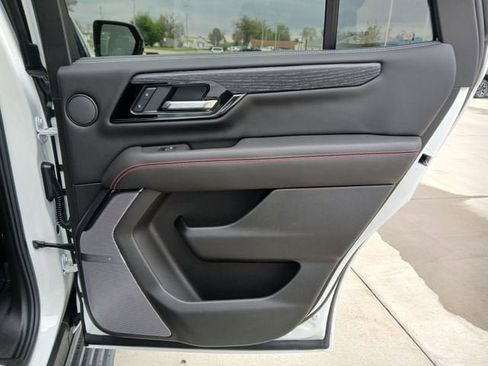 New 2026 GMC Yukon AT4 Ultimate AWD/4WD image 23