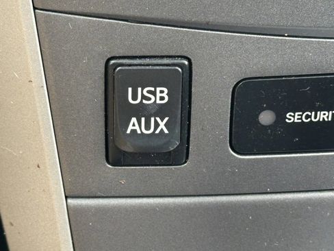 Used 2013 Toyota Corolla S image 38