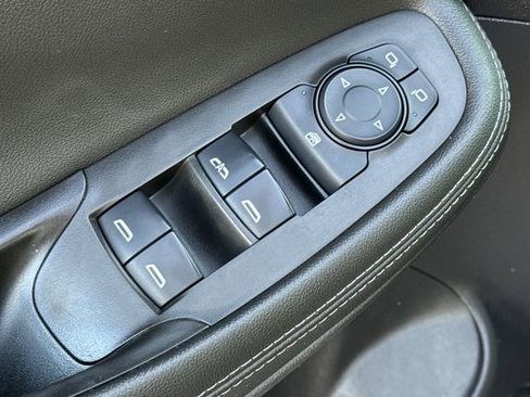 Used 2024 Buick Encore GX Sport Touring w/ Comfort Package FWD image 20