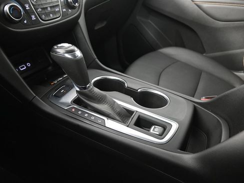 Used 2020 Chevrolet Equinox Premier AWD/4WD image 31