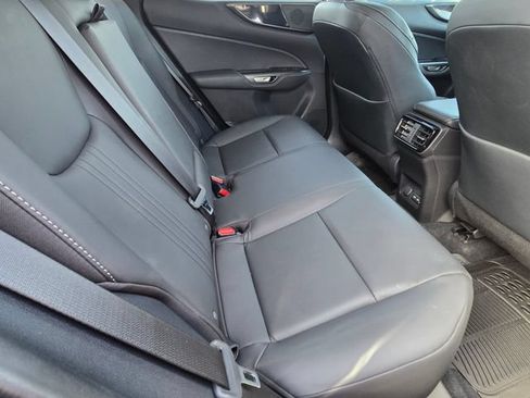 Used 2025 Lexus NX 250 FWD w/ Towing Package (2000 Lbs) image 10