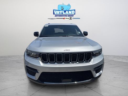 New 2026 Jeep Grand Cherokee Laredo X RWD image 20