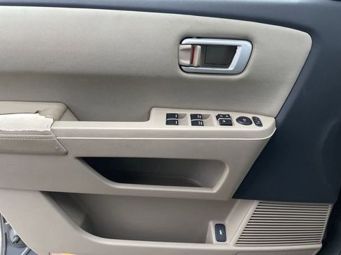 Used 2009 Honda Pilot EX image 29