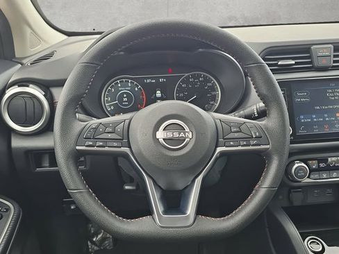 New 2025 Nissan Versa SR image 21
