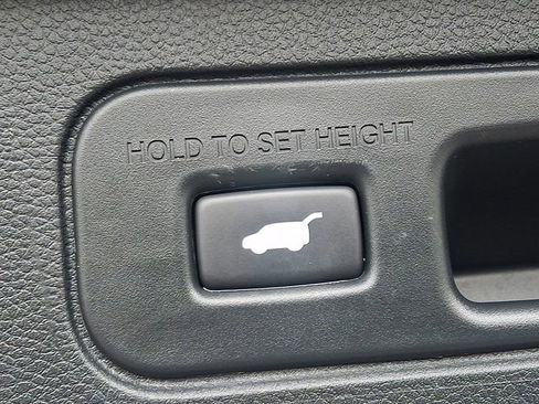 Certified 2023 Honda Pilot EX-L image 30