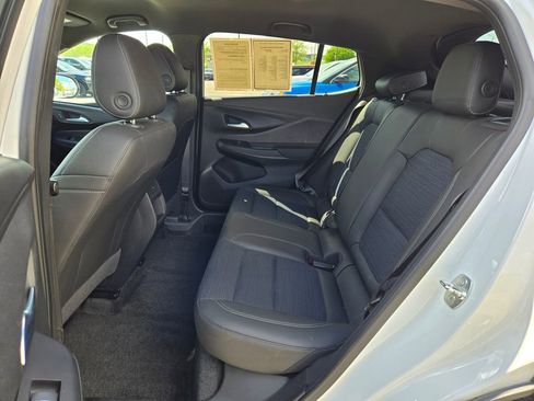 Used 2024 Buick Envista Preferred w/ Convenience I Package FWD image 28