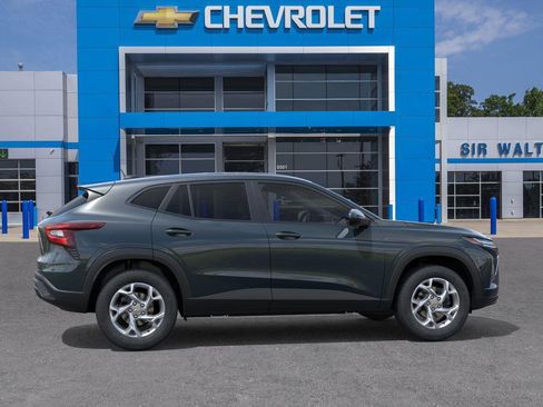 New 2026 Chevrolet Trax LS w/ LS Convenience Package image 5