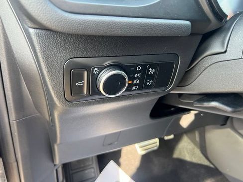 Certified 2024 Ford Escape ST-Line w/ Tech Pack #1 AWD/4WD image 7