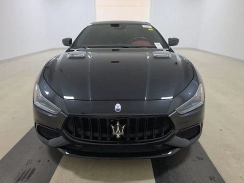 Used 2022 Maserati Ghibli Trofeo RWD image 11