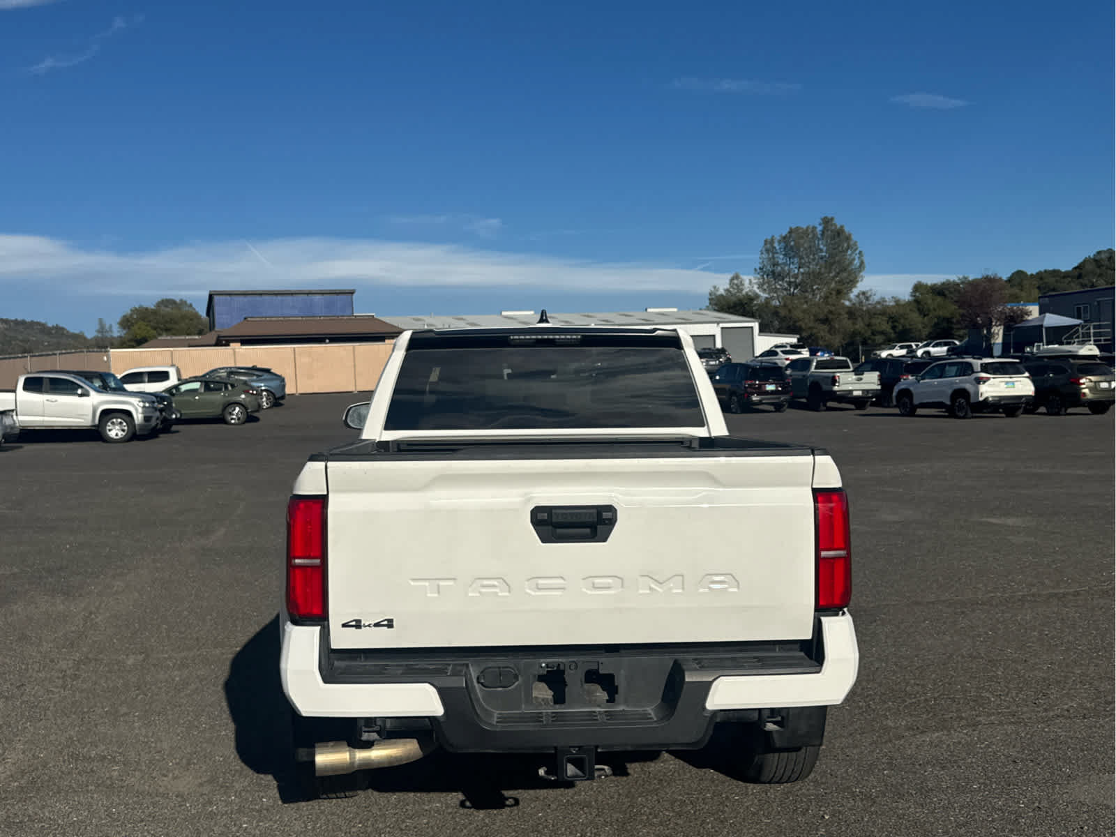 Used 2024 Toyota Tacoma SR5 AWD/4WD image 7
