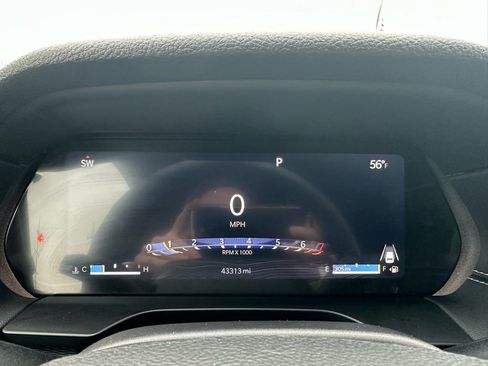 Used 2024 Jeep Grand Cherokee L Laredo image 27