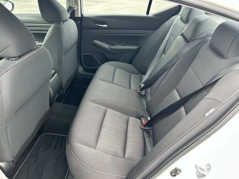 Used 2021 Nissan Altima 2.5 S FWD image 17