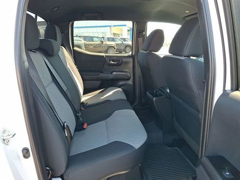 Used 2023 Toyota Tacoma TRD Sport w/ Technology Package image 24